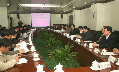 南开大学与云南省科技厅洽谈新合作-省校合作