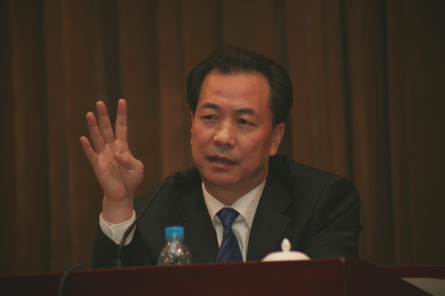 五麟董事长