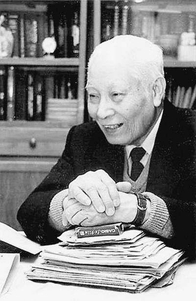 【组图】离子交换树脂之父——何炳林