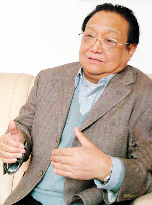 每日新报:周总理生前最后一位秘书 讲述陪伴伟人的岁月-媒体南开-南开大学