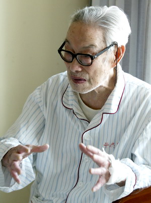 申泮文:祖国人民的力无穷!