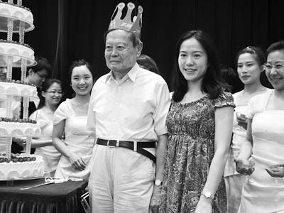 中国青年报:杨振宁:非议背后依然故我-媒体南开-南开大学