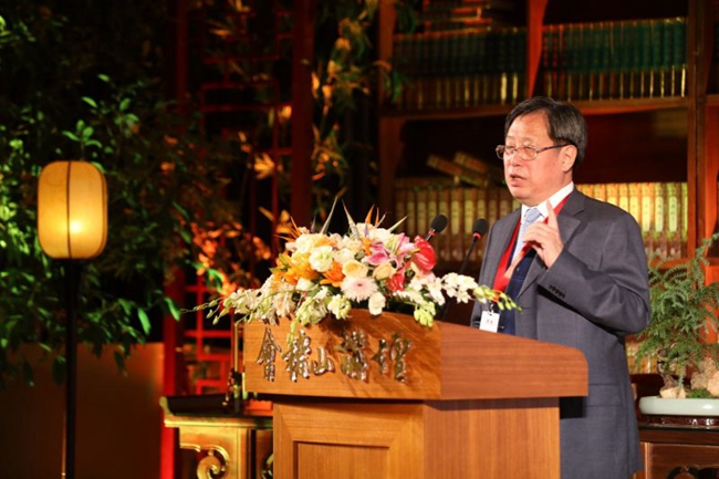 中国青年报社,中国教育电视台,柯桥区人民政府,北京横山书院共同主办