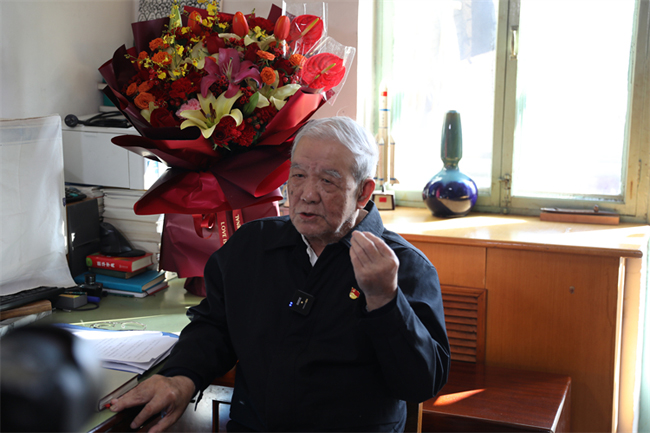 我校陈志远家庭获评全国最美家庭